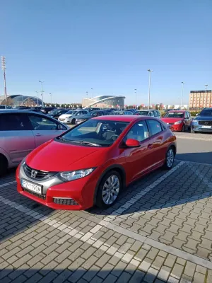 Honda Civic IX 1.8i-VTEC Automatik Comfort 2012
