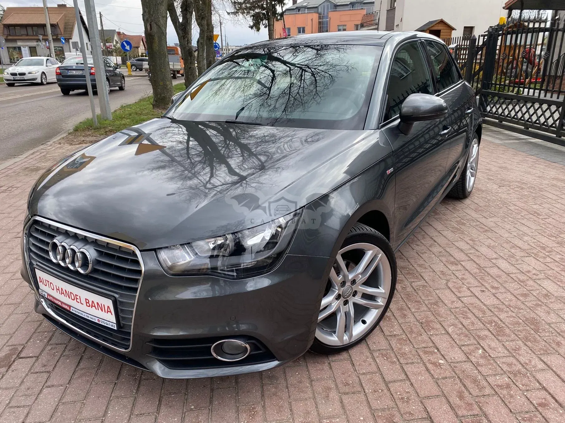 Audi A1 8X 1.6 TDI S tronic S line Sportpaket 2012