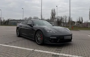 Porsche Panamera 2020