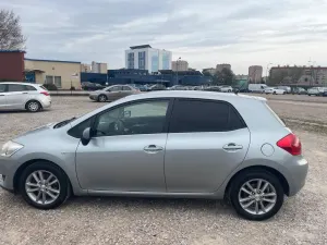 Toyota Auris I 2.0 D-4D 2008