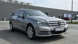 Mercedes-Benz C W204 200 CDI DPF (BlueEFFICIENCY) 7G-TRONIC Avantgarde 2012