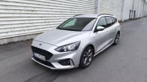 Ford Focus Mk4 1.5 EcoBlue Start-Stopp-System ST-LINE DESIGN 2019