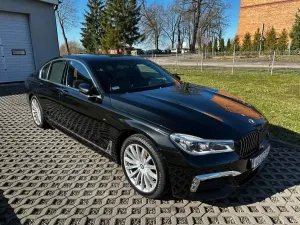 BMW 7 Series G11/12 740d xDrive 2016