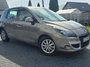 Renault Scenic III 1.5 dCi Confort Privilege 2010