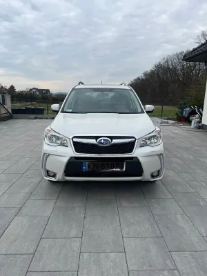 Subaru Forester IV 2.0XT Platinum Lineartronic 2014