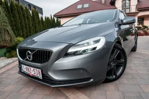 Volvo V40 II 2018