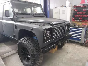 Land Rover Defender 2.5 TDI doublecab 2003