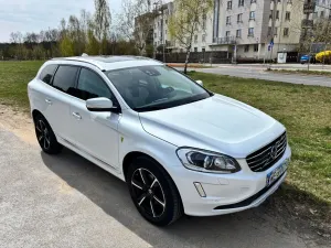 Volvo XC60 I (2008-2017) D5 AWD Summum 2017