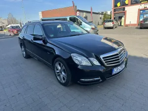 Mercedes-Benz E W212/W207 2011