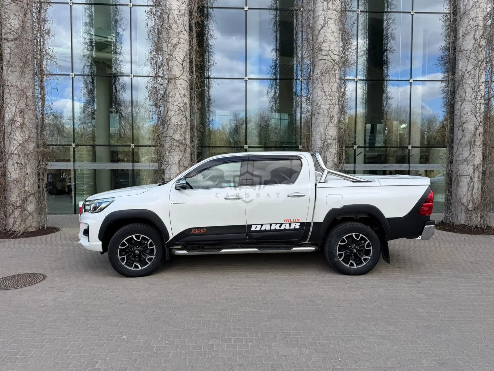Toyota Hilux 2.4 D-4D Double Cab Dakar 4x4 2019