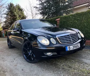 Mercedes-Benz E W211 280 CDI 4Matic Automatik Avantgarde DPF 2008