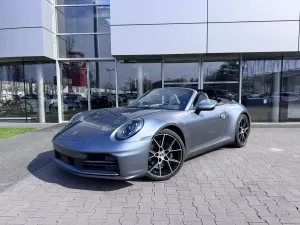 Porsche 911 992 Carrera 2025
