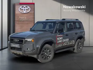 Toyota Land Cruiser VII LC 2.8 D-4D Invincible 2024