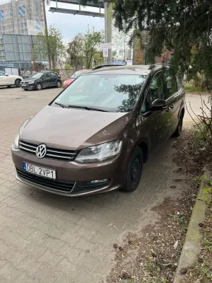 Volkswagen Sharan II 2.0 TDI Comfortline 2011
