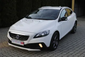 Volvo V40 2015