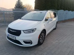 Chrysler Pacifica 2021