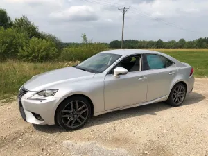Lexus IS III 300h Business 2013