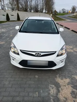 Hyundai i30 I 1.4 Base 2011