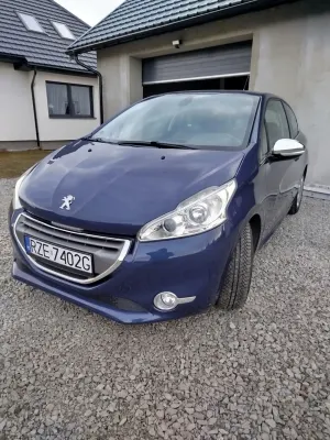 Peugeot 208 I 1.4 VTi Active 2012