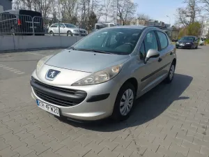 Peugeot 207 1.4 Presence 2007