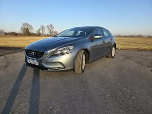 Volvo V40 II D2 2013
