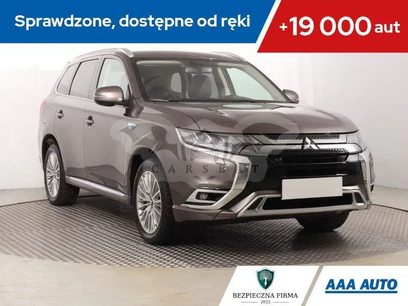 Mitsubishi Outlander III 2020