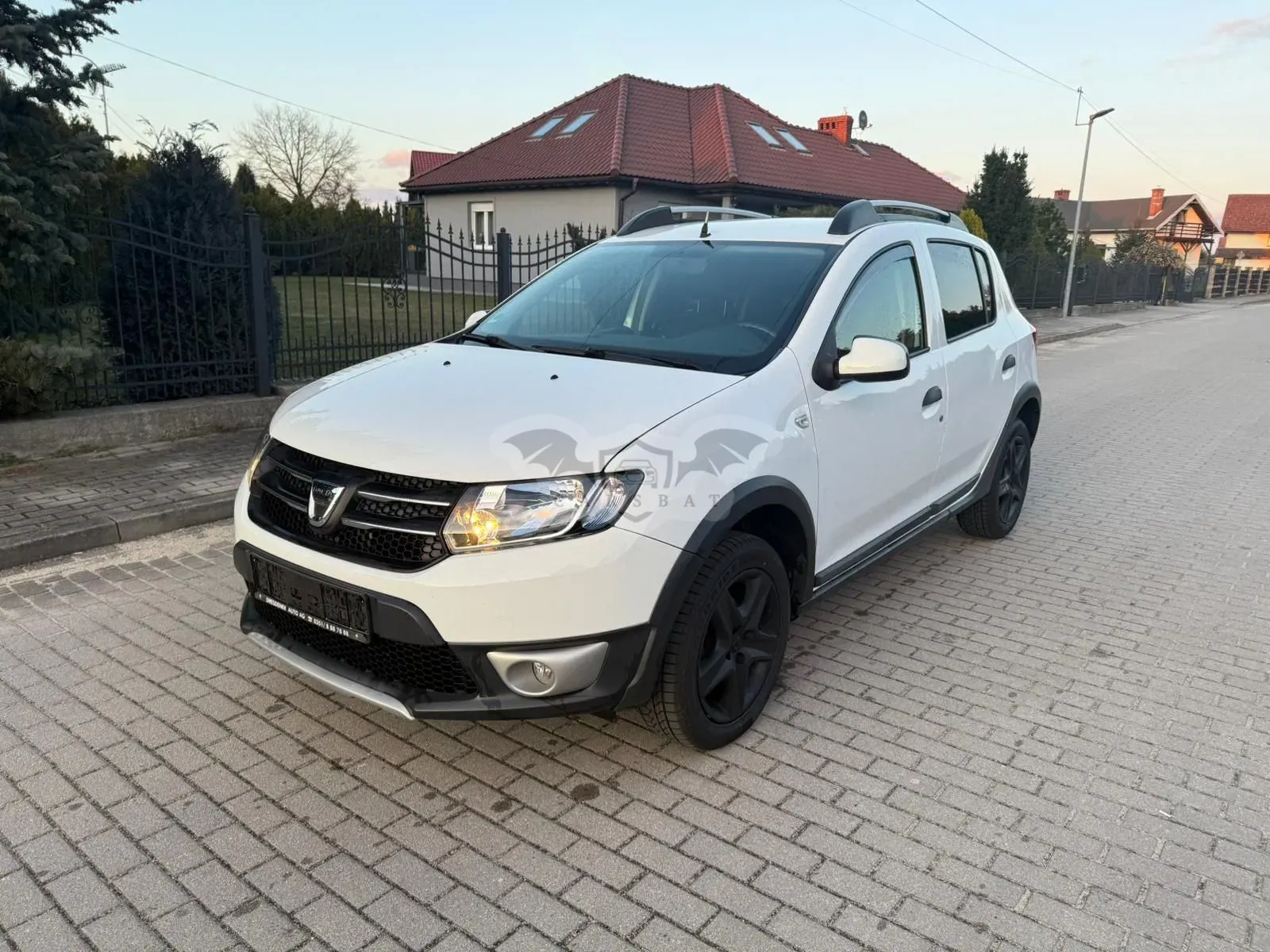 Dacia Sandero II 0.9 TCe Laureate 2015