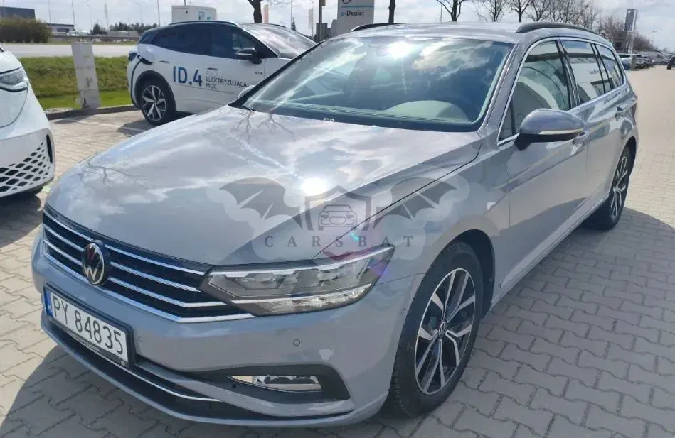 Volkswagen Passat B8 1.5 TSI EVO Business DSG 2024