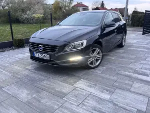 Volvo V60 I D3 Summum 2013