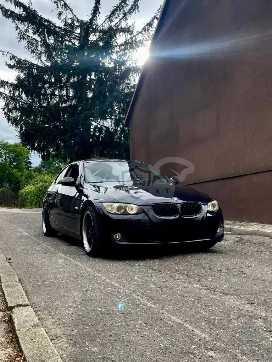 BMW 3 Series E90/E91/E92/E93 320d 2008