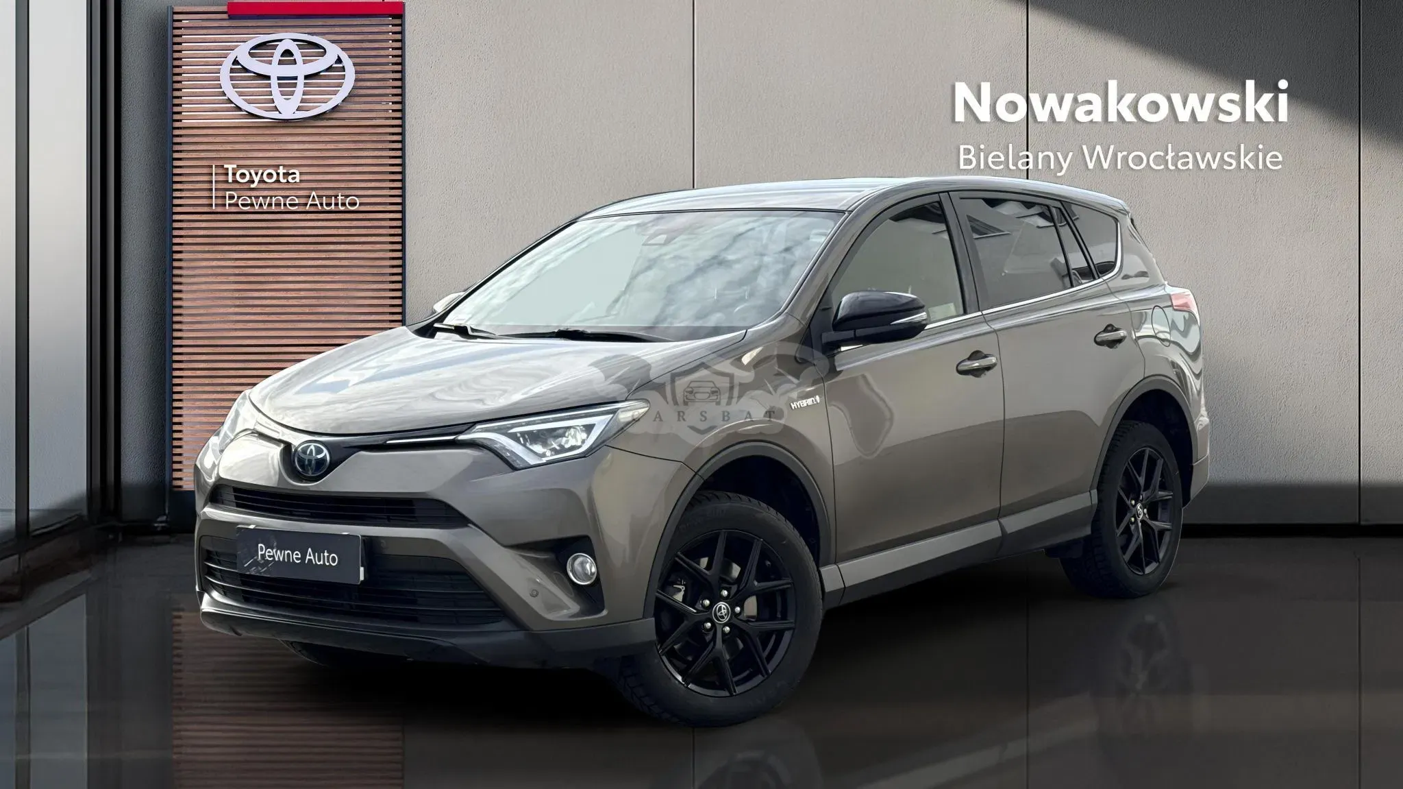Toyota Rav4 IV Hybrid Premium 4x2 2018