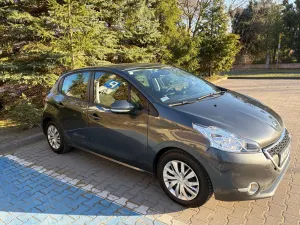 Peugeot 208 I 82 PureTech Style 2012
