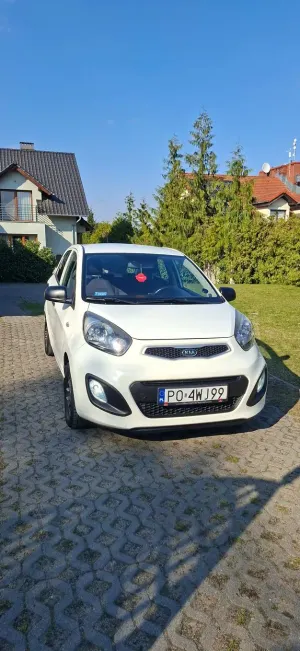 Kia Picanto (Morning) II 1.0 M 2012
