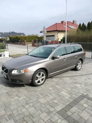 Volvo V70 III D5 AWD Summum 2007
