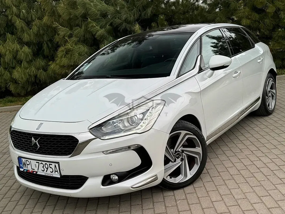 DS DS5 2015
