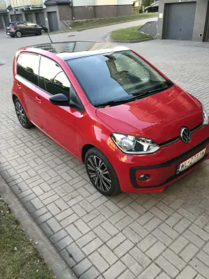 Volkswagen Up! 1.0 Black Style 2021