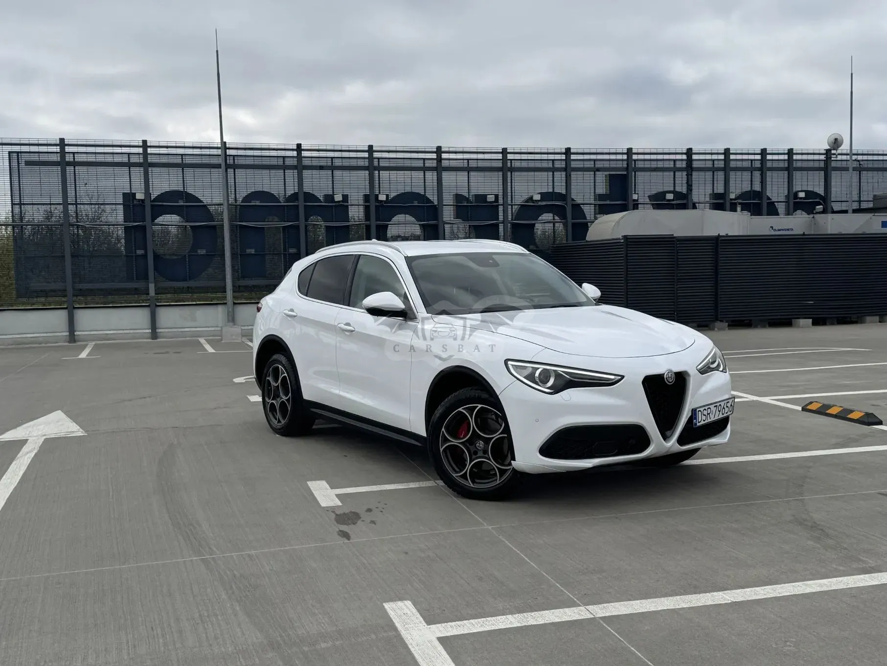 Alfa Romeo Stelvio 2.0 Turbo 16V AT8-Q4 Ti 2018