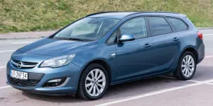 Opel Astra J 1.4 T Active 2013