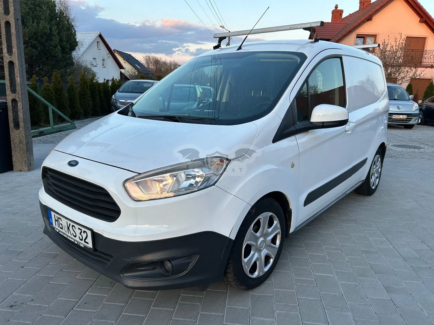 Ford Transit Courier 2014