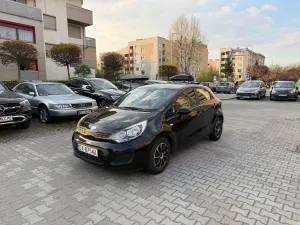Kia Rio III 1.2 Attract 2011