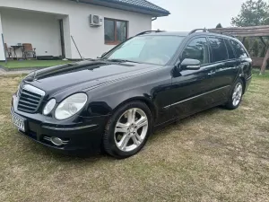 Mercedes-Benz E W211 320 CDI Avantgarde 2008