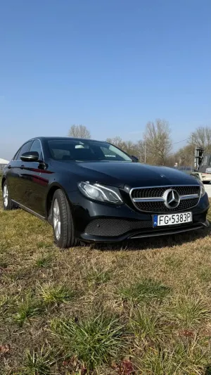 Mercedes-Benz E W213 ver-220-d-4--matic-9g--tronic 2018
