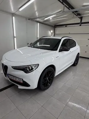 Alfa Romeo Stelvio 2.0 Turbo Veloce Q4 2021
