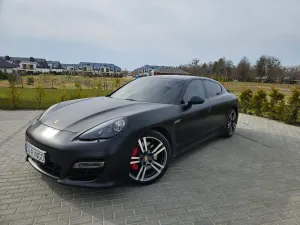 Porsche Panamera 2012
