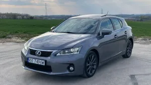 Lexus CT Dynamic Line 2012