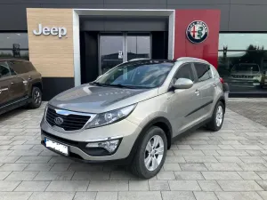 Kia Sportage III 2.0 L 2WD 2012