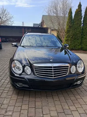 Mercedes-Benz E W211 2006