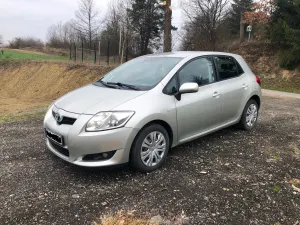 Toyota Auris I 1.6 VVT-i Luna 2008