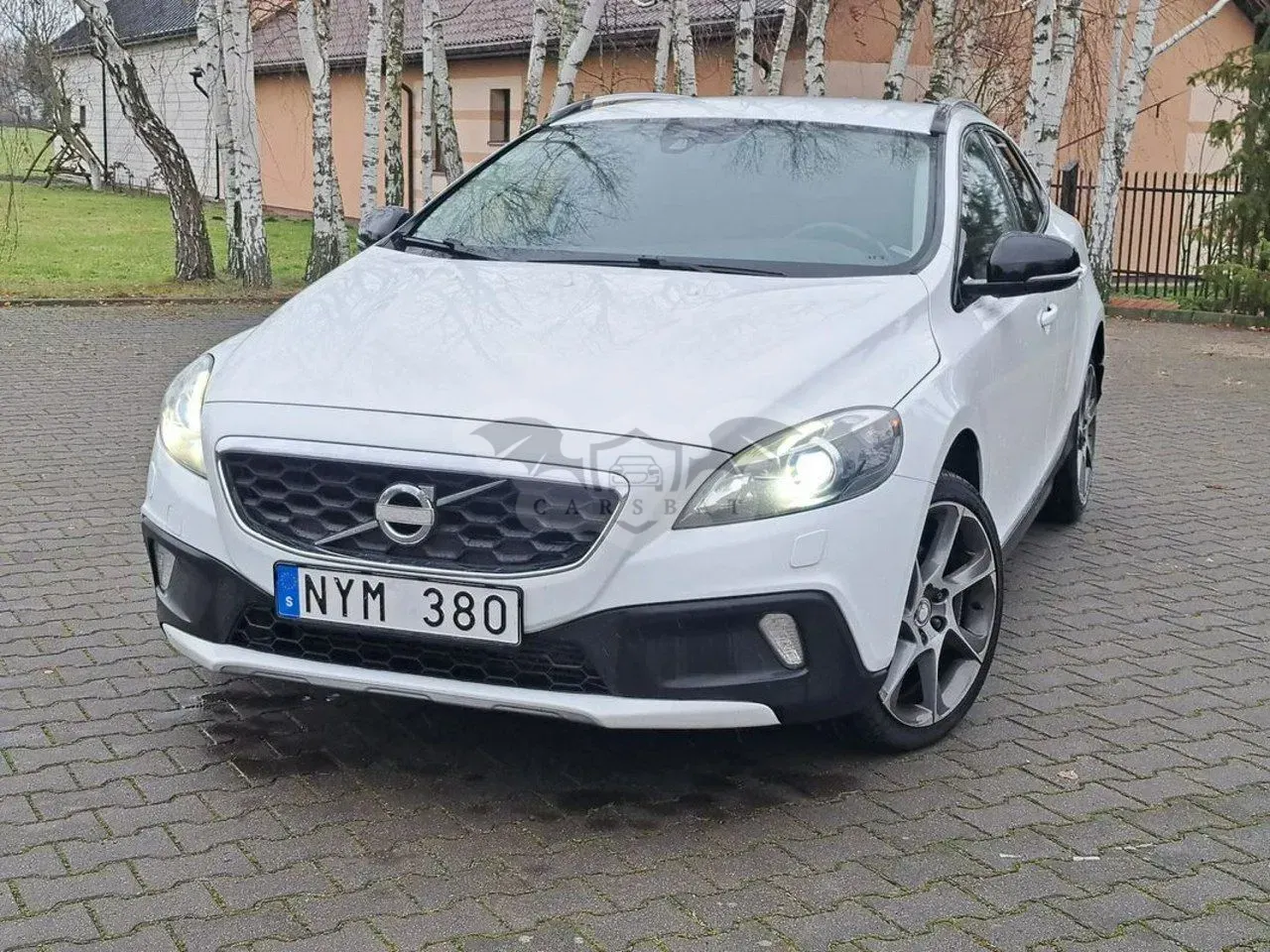 Volvo V40 2013