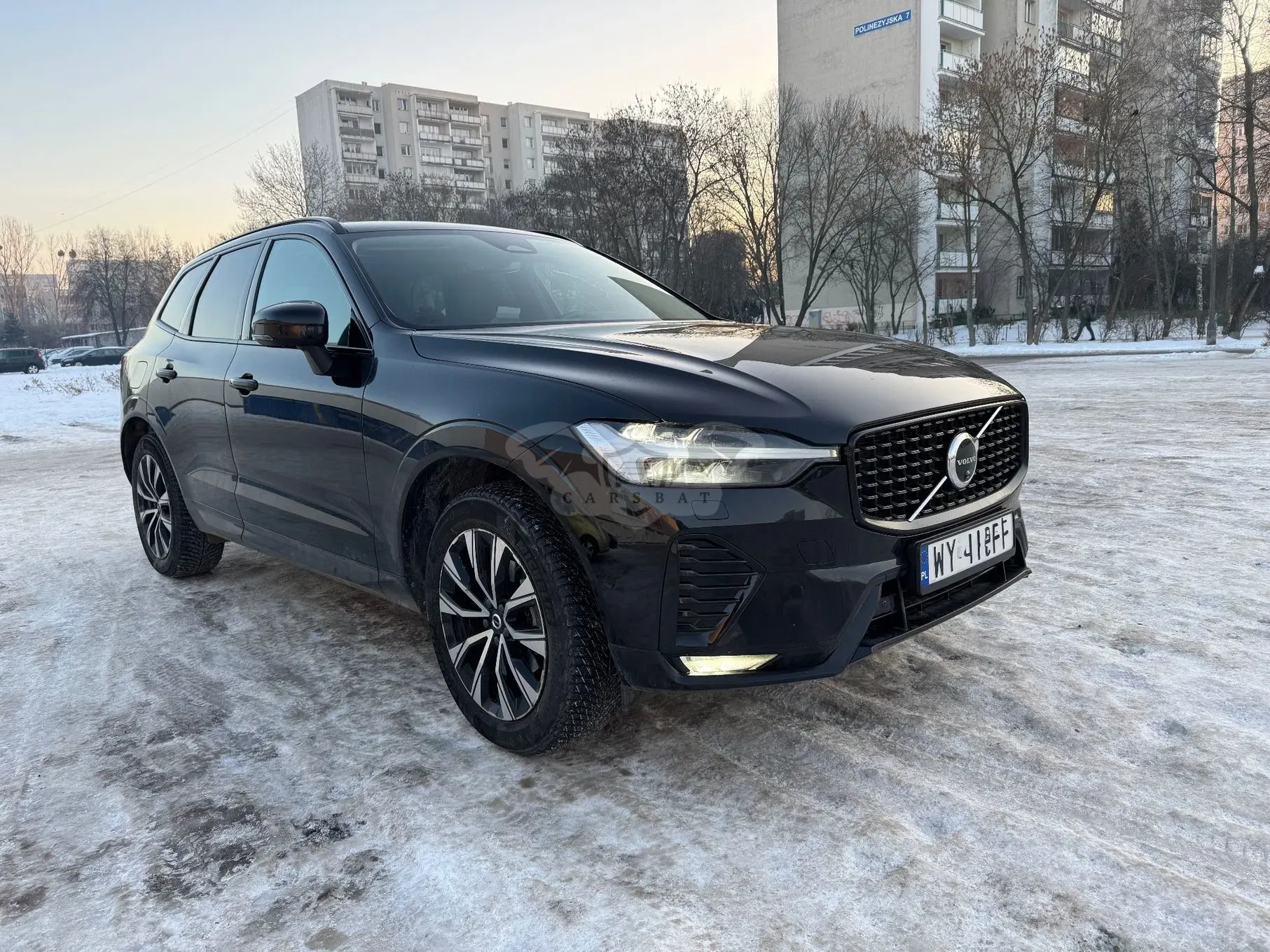 Volvo XC60 II B5 B AWD Plus Dark 2025